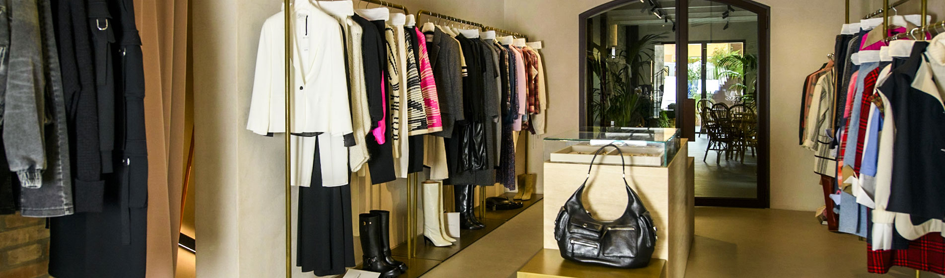 Ev Concept Store - Formigine (MO) - Ev Concept Store